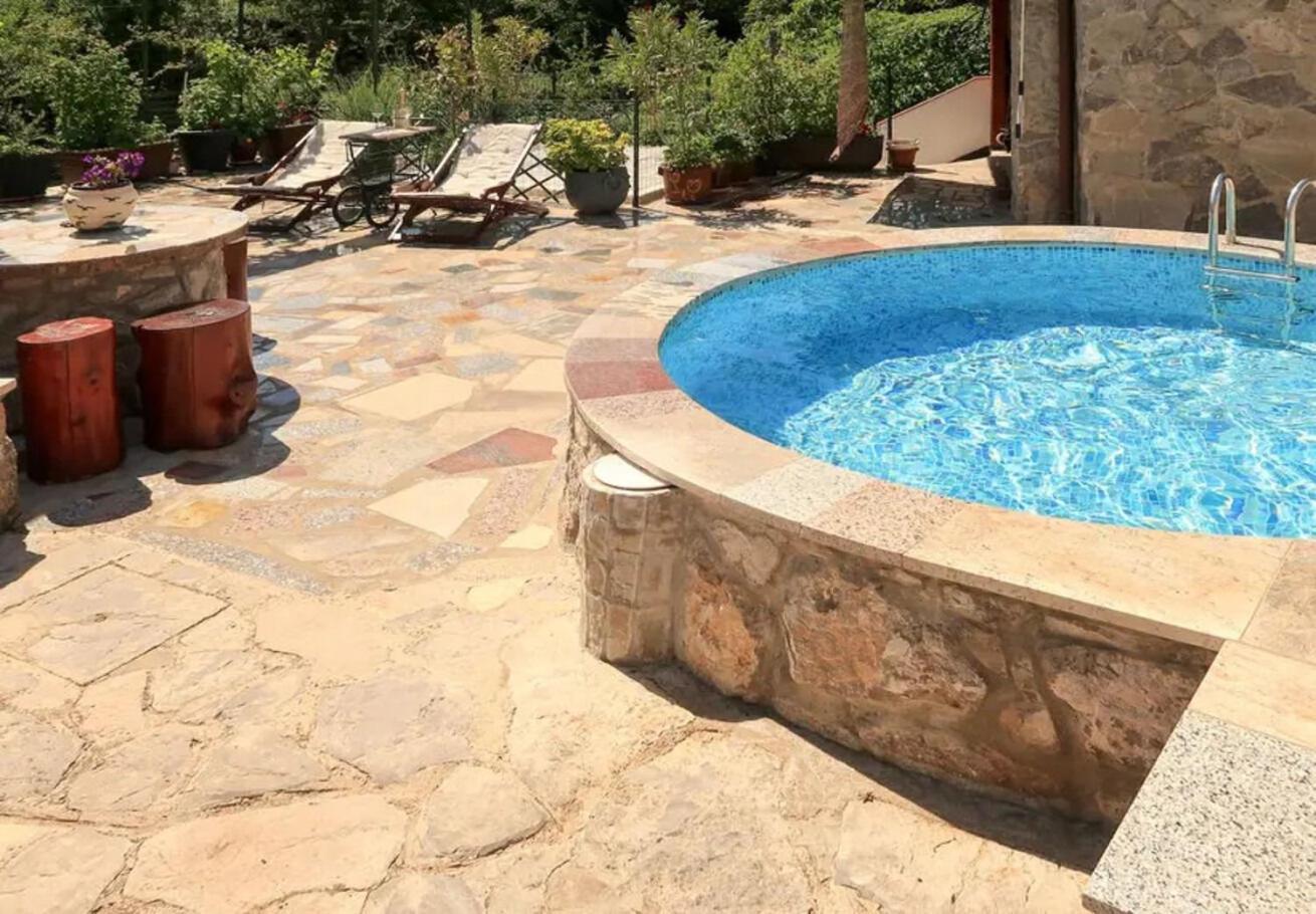 Holiday Home Ana- With Pool Kornić Zewnętrze zdjęcie