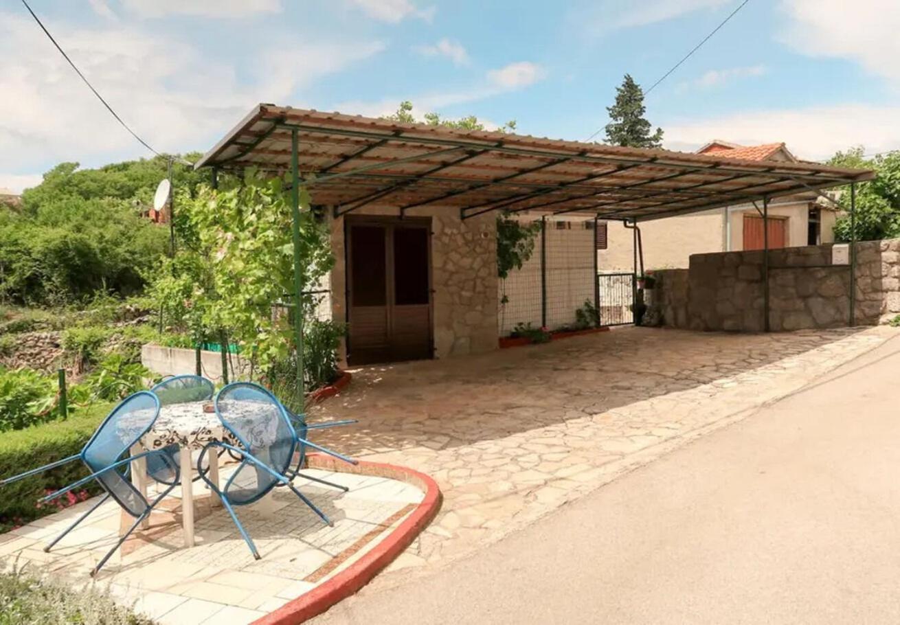 Holiday Home Ana- With Pool Kornić Zewnętrze zdjęcie